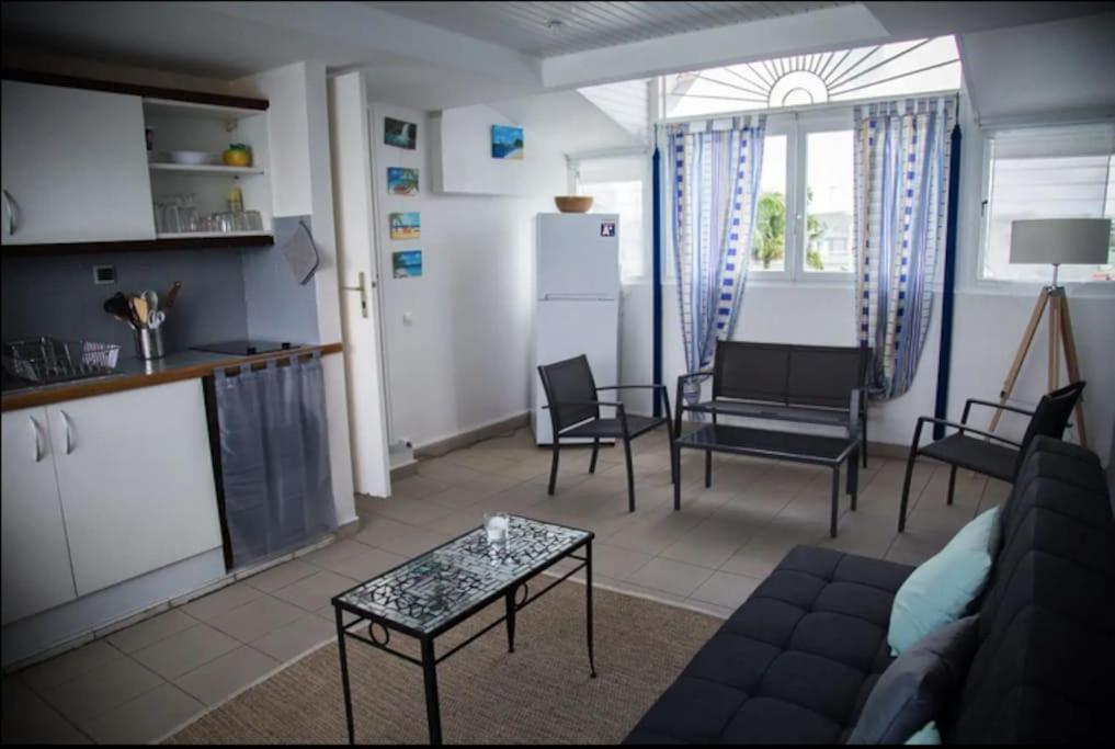 Superbe T2 vue mer&accès plage Le Gosier  Esterno foto